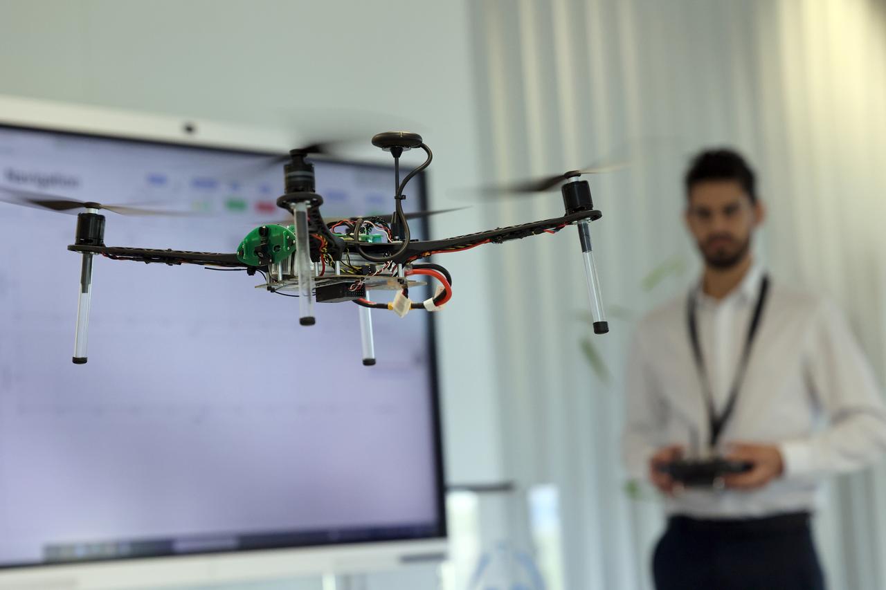 5 Things to Look for When Hiring a Drone Service Provider